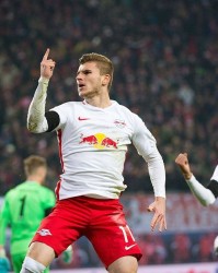  德甲霸主拜仁出击，多特蒙德强势回应