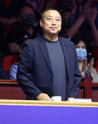  卢布列夫五盘鏖战险胜晋级决赛