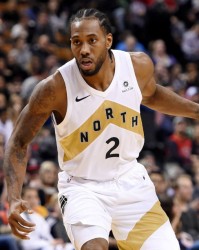  霍乐迪防守立功雄鹿险胜凯尔特人