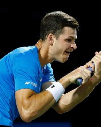  胡尔卡奇挽救破发点，长盘较量笑到最后