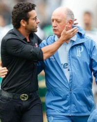  南美解放者杯决出冠军，巴西球队成功捧杯