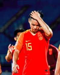  青训小将替补建功，绝杀球点燃主场