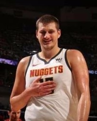  NBA常规赛，约基奇三双助掘金轻取马刺