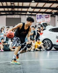  城市赛黑马一路狂奔，爆冷击败老牌豪门  