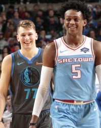  国王福克斯关键球助队险胜开拓者