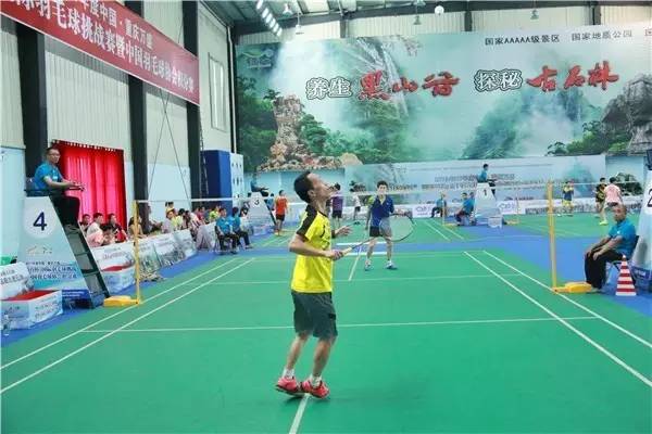  季后赛激战正酣，强队对决火花四射